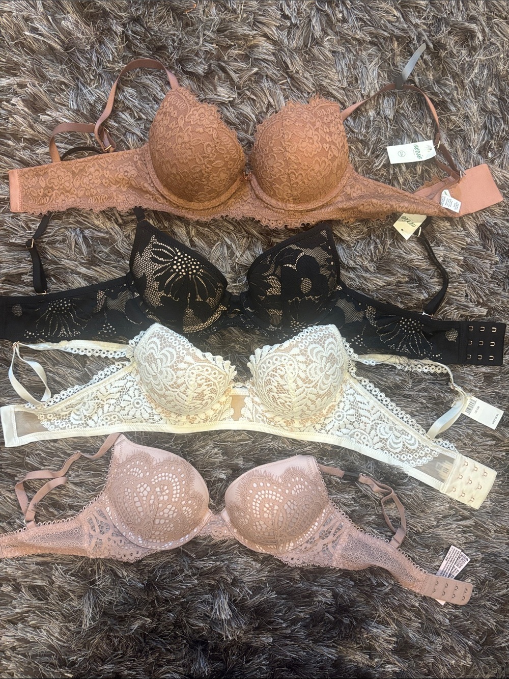 aerie Lace Push-Up Bra Lot of 4 in Mauve, Black, Ivory, and blush 32b